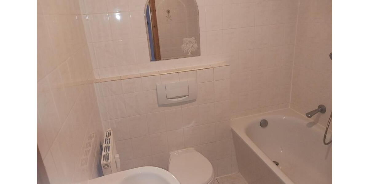 Etagenwohnung Huy - 2 Zimmer, 43 m&sup2;, 245&euro; | Angebot:25891818