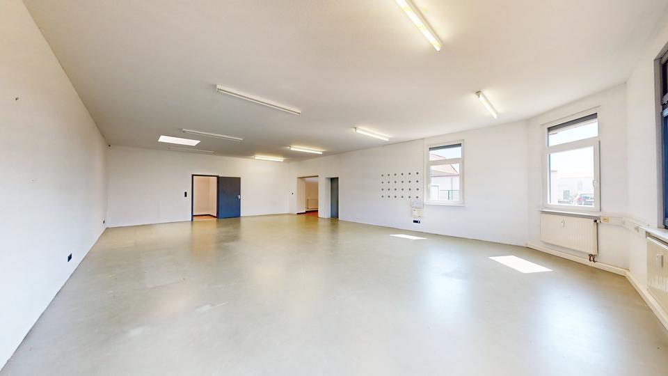 Gewerbeobjekt Wolframs-Eschenbach Eschenbach - 2.300&euro; | Angebot:22502869