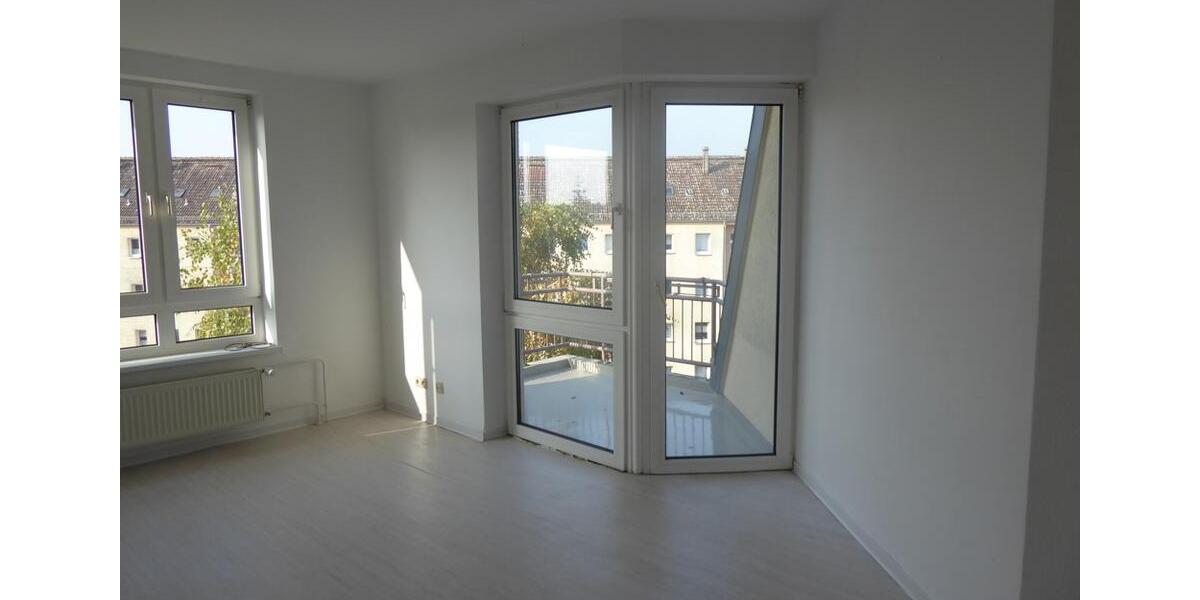 Etagenwohnung Beeskow - 3 Zimmer, 75 m&sup2;, 370&euro; | Angebot:26545656