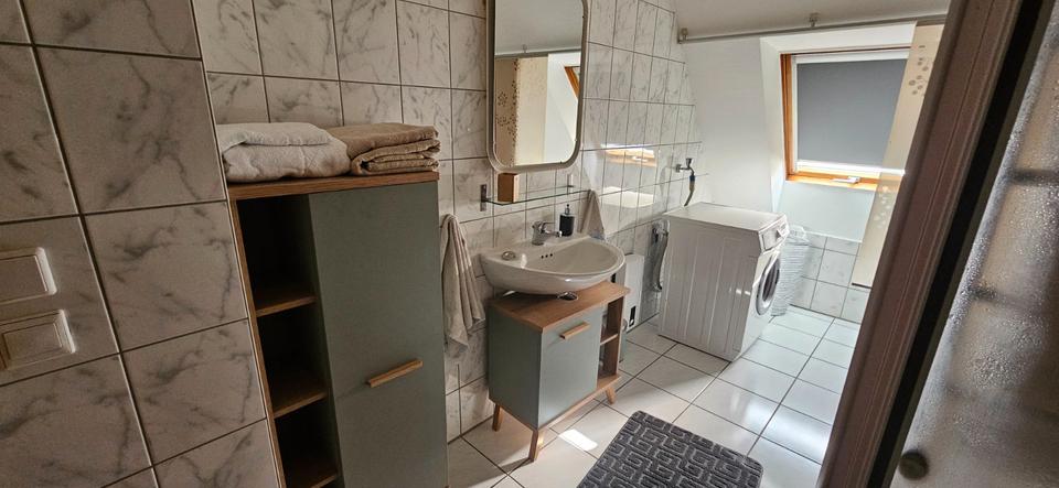 Wohnen auf Zeit Maintal - 5 Zimmer, 125 m&sup2;, 426&euro; | Angebot:26610652