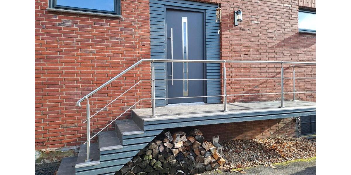 Etagenwohnung Hückelhoven - 4 Zimmer, 180 m&sup2;, 2.000&euro; | Angebot:25088711