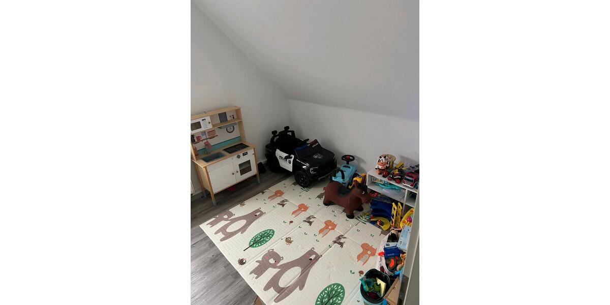 Dachgeschoßwohnung Göppingen Faurndau - 2.5 Zimmer, 70 m&sup2;, 900&euro; | Angebot:25148882