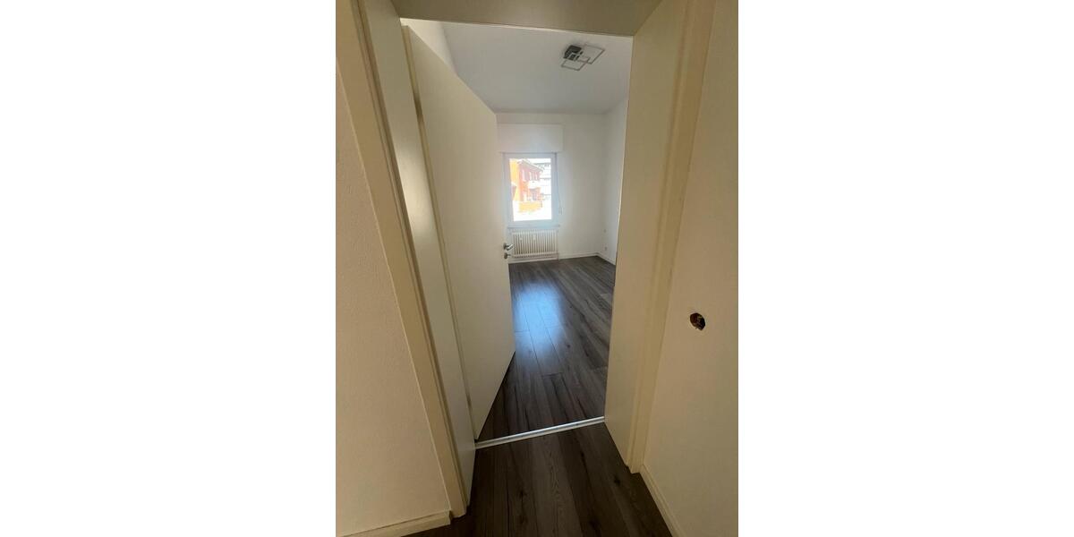 Etagenwohnung Emsdetten - 5 Zimmer, 120 m&sup2;, 1.000&euro; | Angebot:26044702