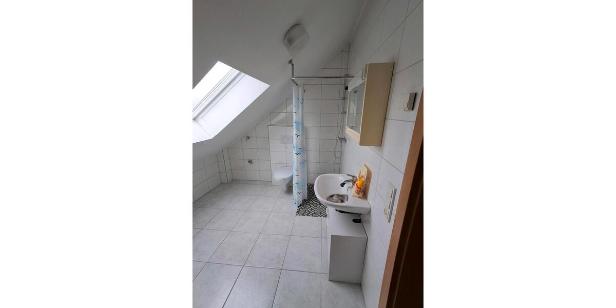 Etagenwohnung Schwalbach - 3 Zimmer, 85 m&sup2;, 780&euro; | Angebot:23598153