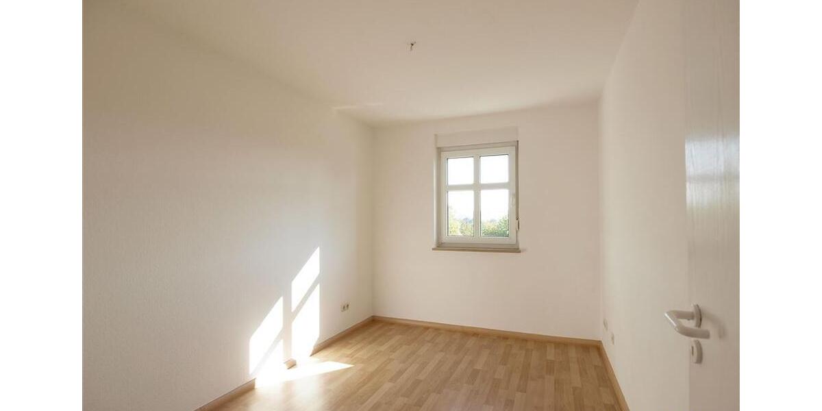 Etagenwohnung Frankenberg (Sachsen) - 4 Zimmer, 86 m&sup2;, 567&euro; | Angebot:26560820
