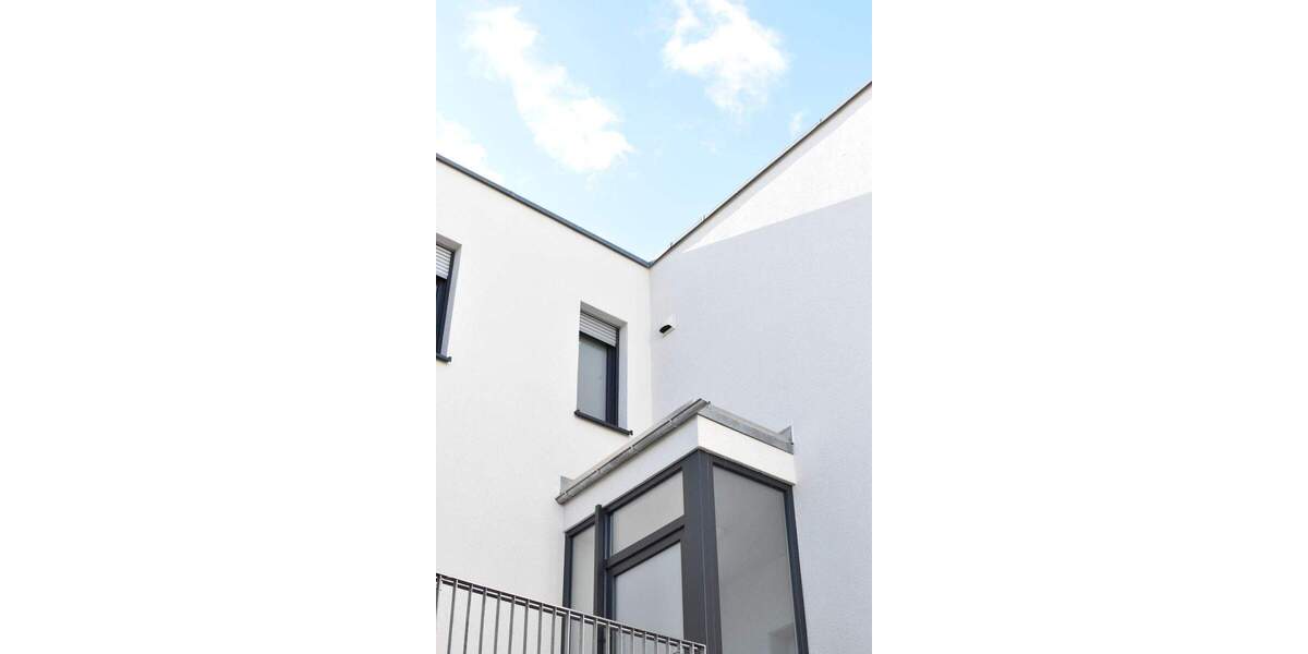 Etagenwohnung Leipzig Leutzsch - 2 Zimmer, 80 m&sup2;, 1.120&euro; | Angebot:25819037