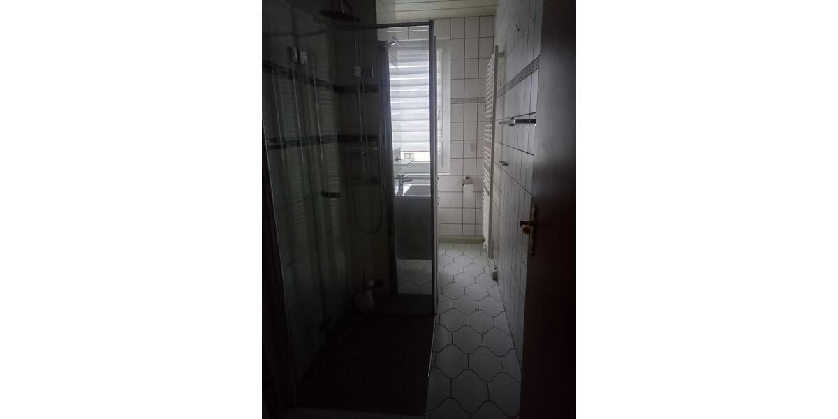 Etagenwohnung Köthen (Anhalt) - 4 Zimmer, 74 m&sup2;, 450&euro; | Angebot:24816334