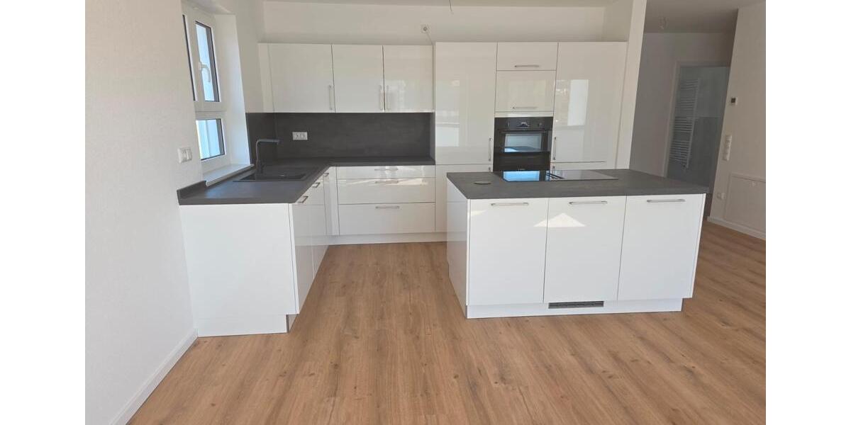 Einfamilienhaus Dornhan - 3 Zimmer, 86 m&sup2;, 1.070&euro; | Angebot:26592000