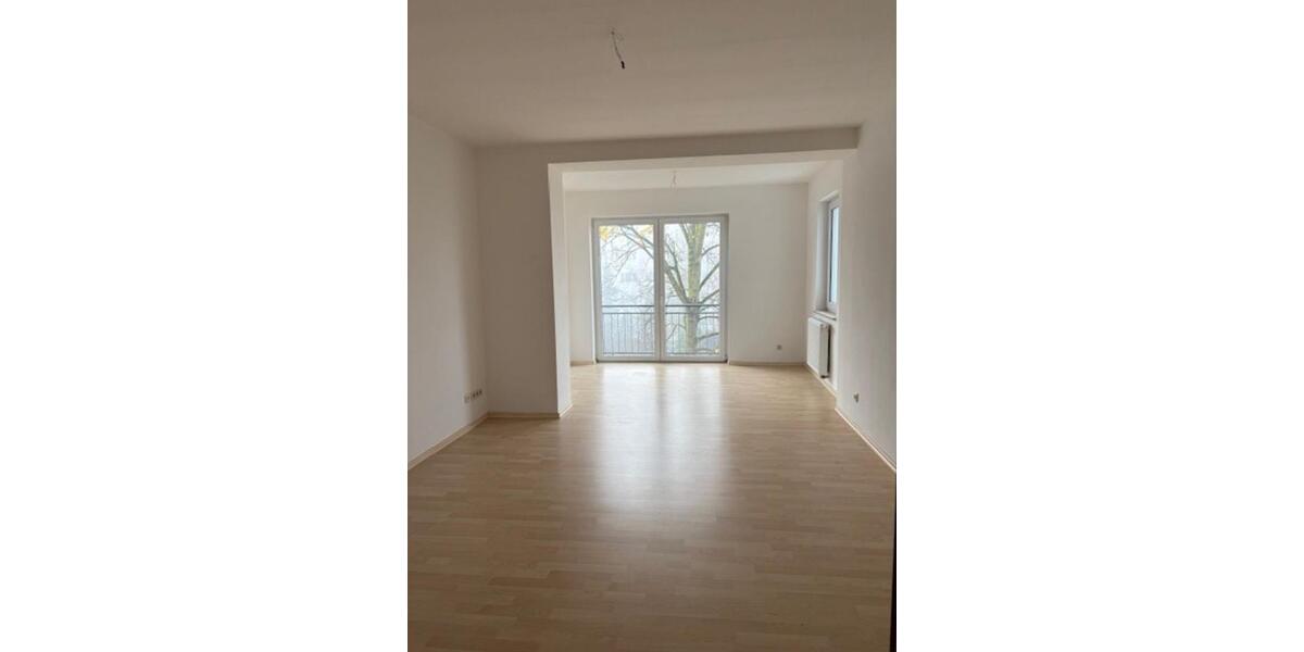 Etagenwohnung Nordhausen - 2 Zimmer, 68 m&sup2;, 445&euro; | Angebot:24242748