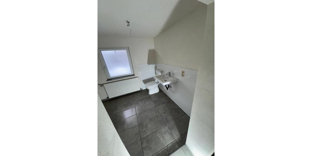 Erdgeschoßwohnung Solms - 1 Zimmer, 65 m&sup2;, 650&euro; | Angebot:24480486