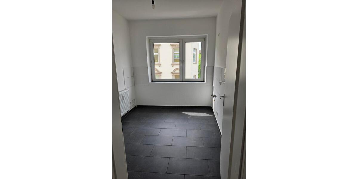 Etagenwohnung Duisburg - 3.5 Zimmer, 80 m&sup2;, 550&euro; | Angebot:26633902