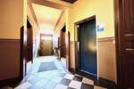 ZentrumOst - Tolle 2-Zi.-Whg., 2 Balkone, ParkettFuBoHeizg. und Lift! 2 zimmer