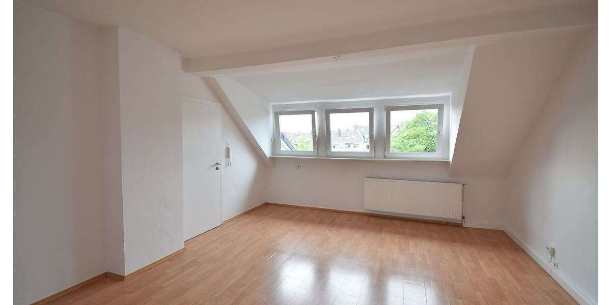 Etagenwohnung Düsseldorf Oberbilk - 4 Zimmer, 76 m&sup2;, 1.350&euro; | Angebot:25162342