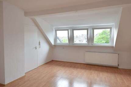 Wohnung Düsseldorf Oberbilk - 4 Zimmer, 76 m&sup2;, 1.350&euro; | Angebot:25162342