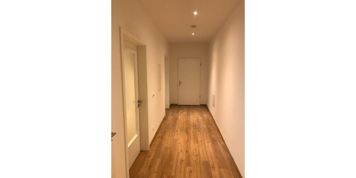 Etagenwohnung Zwiesel - 2.5 Zimmer, 67 m&sup2;, 500&euro; | Angebot:26250097