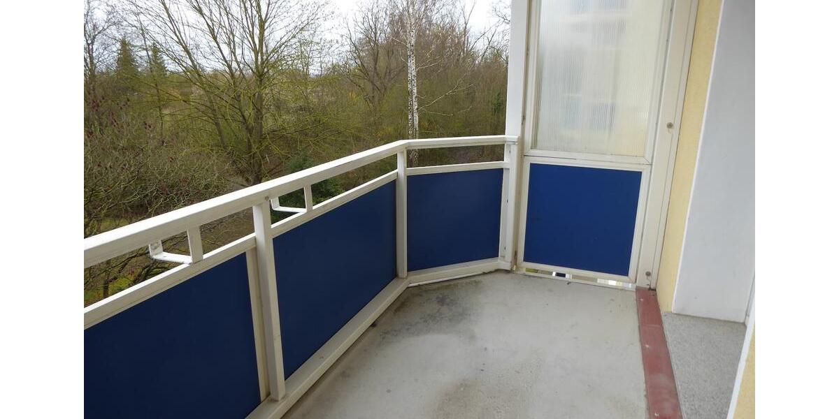 Etagenwohnung Bernburg (Saale) - 3 Zimmer, 58 m&sup2;, 339&euro; | Angebot:25252944