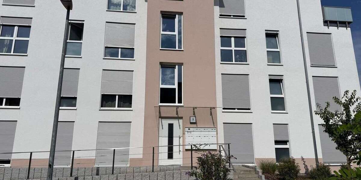 Etagenwohnung Offenburg - 2 Zimmer, 58 m&sup2;, 986&euro; | Angebot:27087537