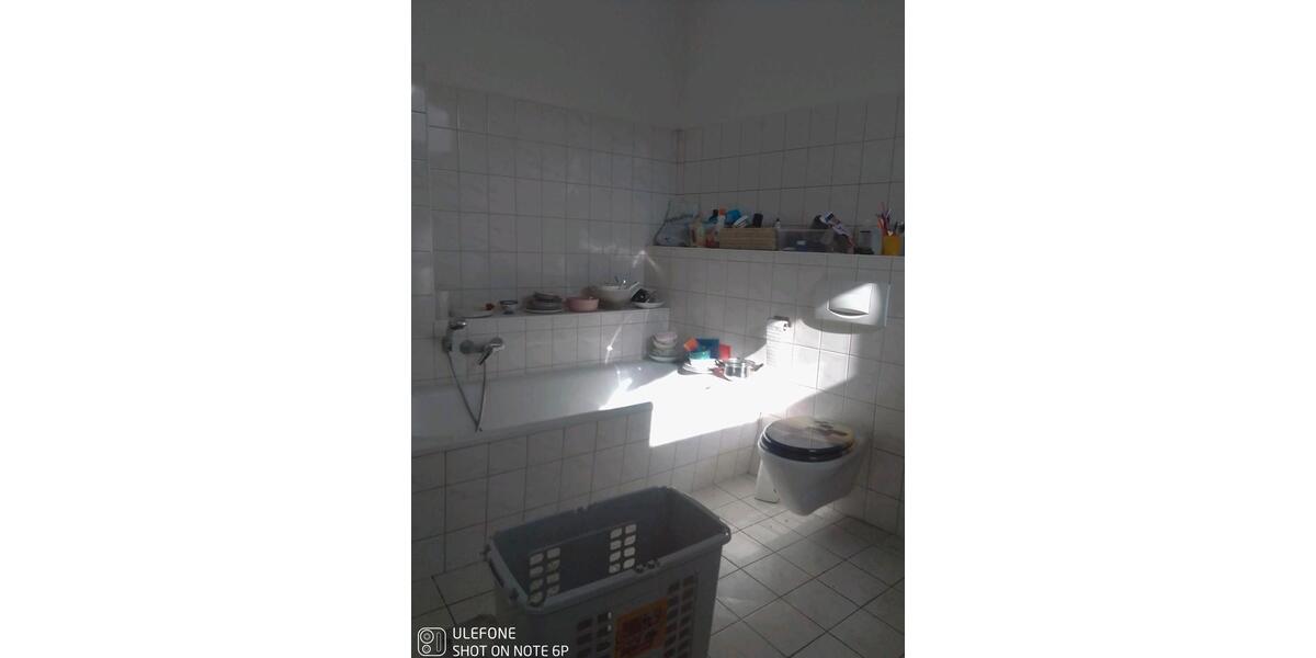 Etagenwohnung Forst (Lausitz) - 4 Zimmer, 128 m&sup2;, 1.220&euro; | Angebot:26033722
