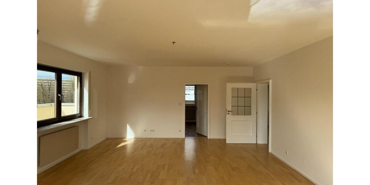 Einfamilienhaus Landshut Landshut-West - 5 Zimmer, 176 m&sup2;, 1.830&euro; | Angebot:25650951