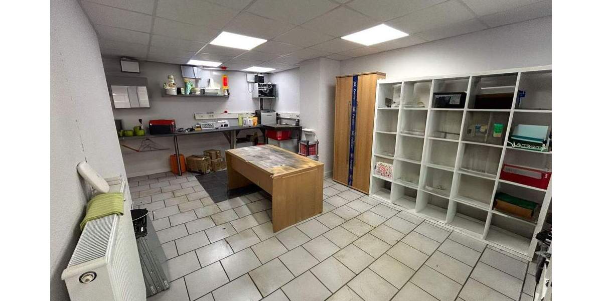 Gewerbeobjekt Übach-Palenberg / Palenberg Palenberg - 3 Zimmer, 99 m&sup2;, 650&euro; | Angebot:25227796