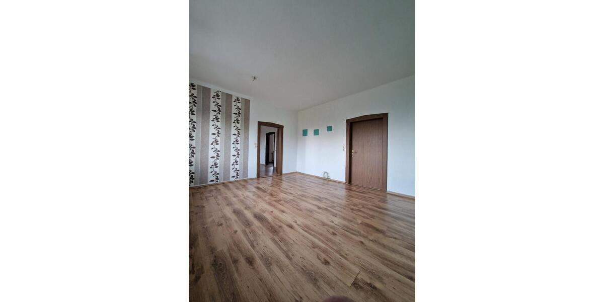 Erdgeschoßwohnung Suhl Schmiedefeld am Rennsteig - 3 Zimmer, 56 m&sup2;, 250&euro; | Angebot:25396117