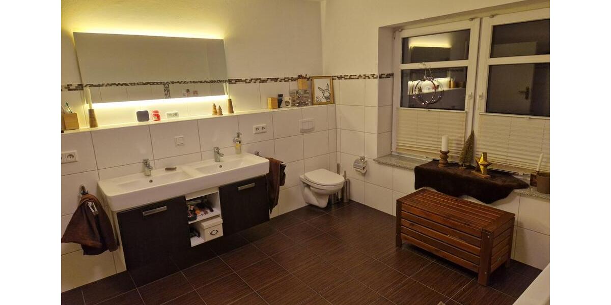 Maisonettenwohnung Steinheim - 5 Zimmer, 193 m&sup2;, 1.000&euro; | Angebot:24421877