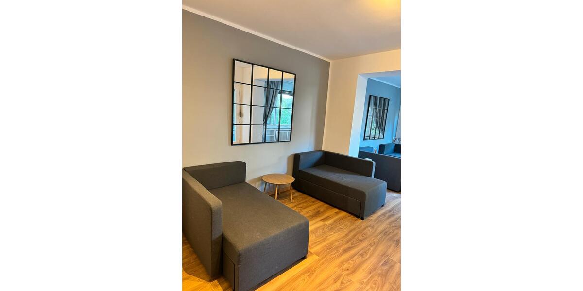 Erdgeschoßwohnung Duisburg Mittelmeiderich - 4 Zimmer, 99 m&sup2;, 1.100&euro; | Angebot:25180608