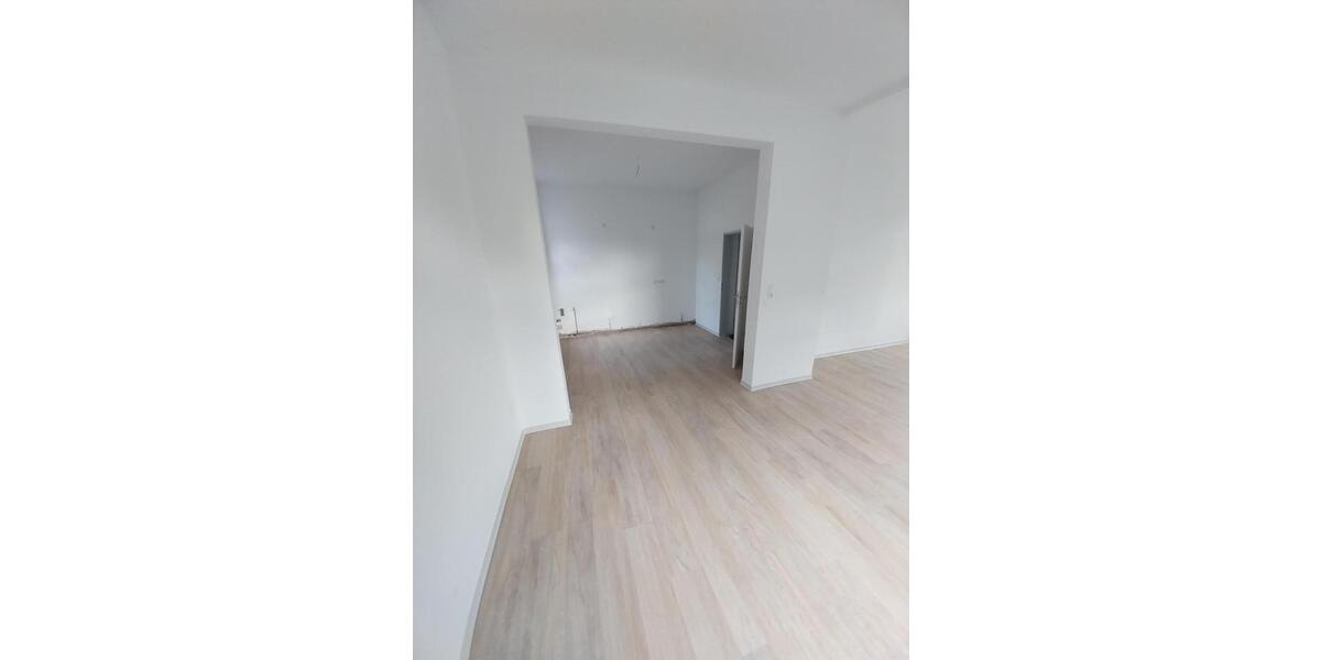 Komplett sanierte Altbau-Doppelhaushälfte in Oldenburg-Osternburg 5 zimmer