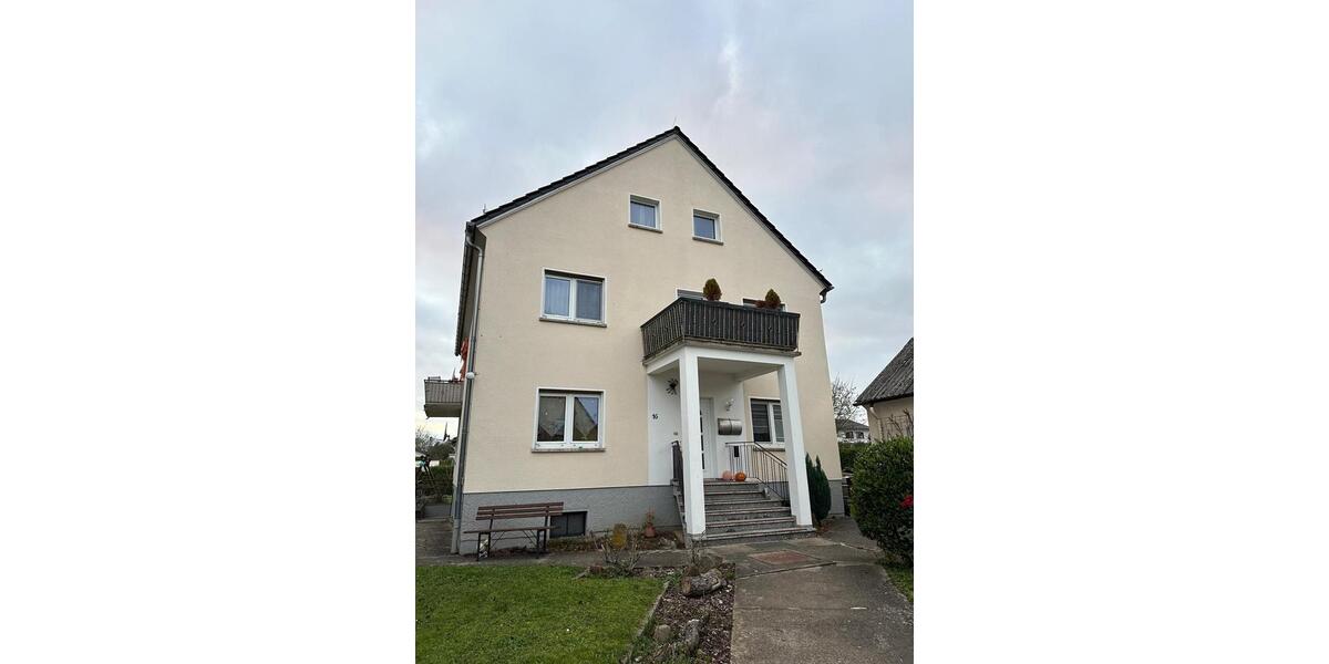 Dachgeschoßwohnung Altenstadt - 3.5 Zimmer, 70 m&sup2;, 750&euro; | Angebot:25048988
