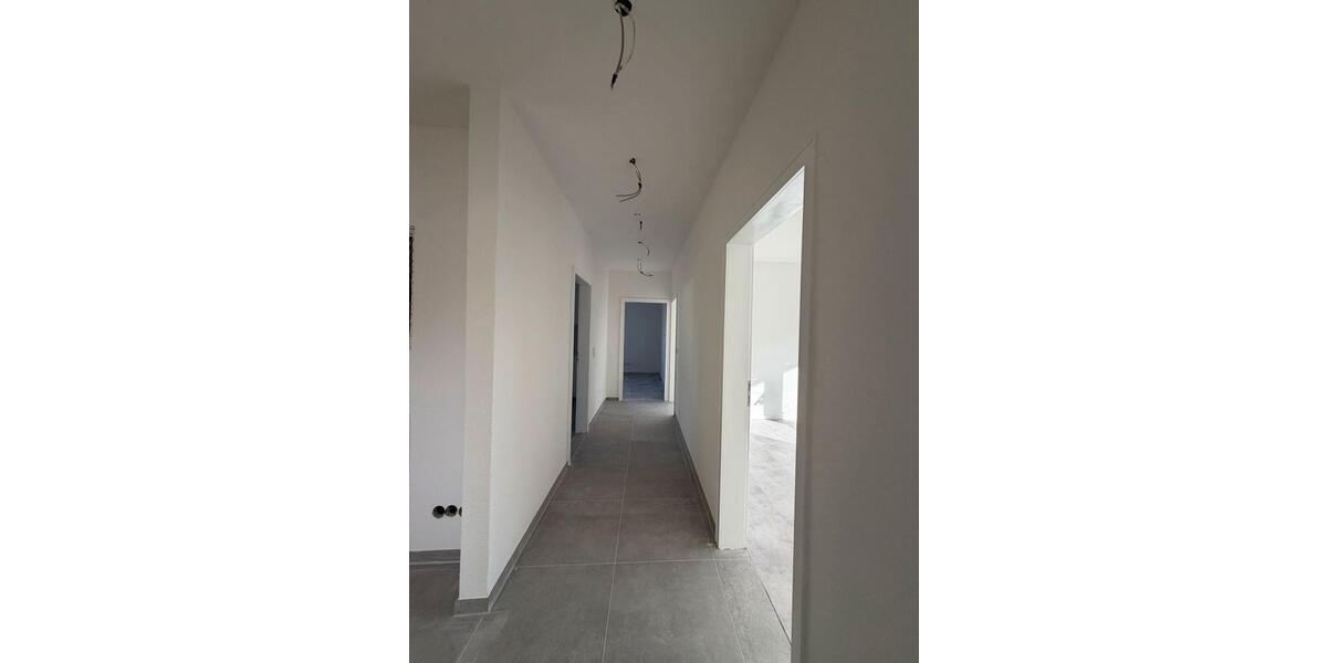 Etagenwohnung Gießen Wieseck - 4 Zimmer, 97 m&sup2;, 1.200&euro; | Angebot:26615133