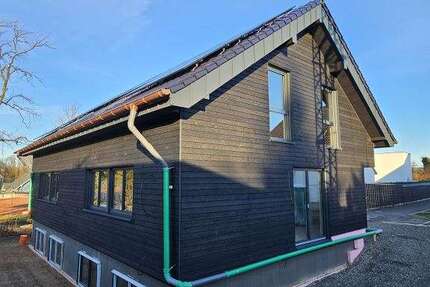 Haus Siegburg - 5 Zimmer, 146 m&sup2;, 2.250&euro; | Angebot:23611865