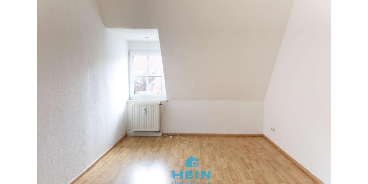 Dachgeschoßwohnung Auerbach/Vogtland Vogtland - 3 Zimmer, 67 m&sup2;, 335&euro; | Angebot:26131606