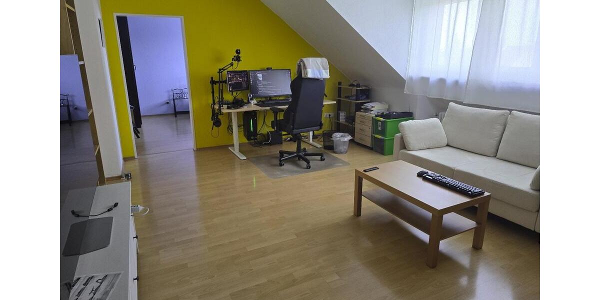 Dachgeschoßwohnung Weiterstadt - 3 Zimmer, 62 m&sup2;, 650&euro; | Angebot:26700026
