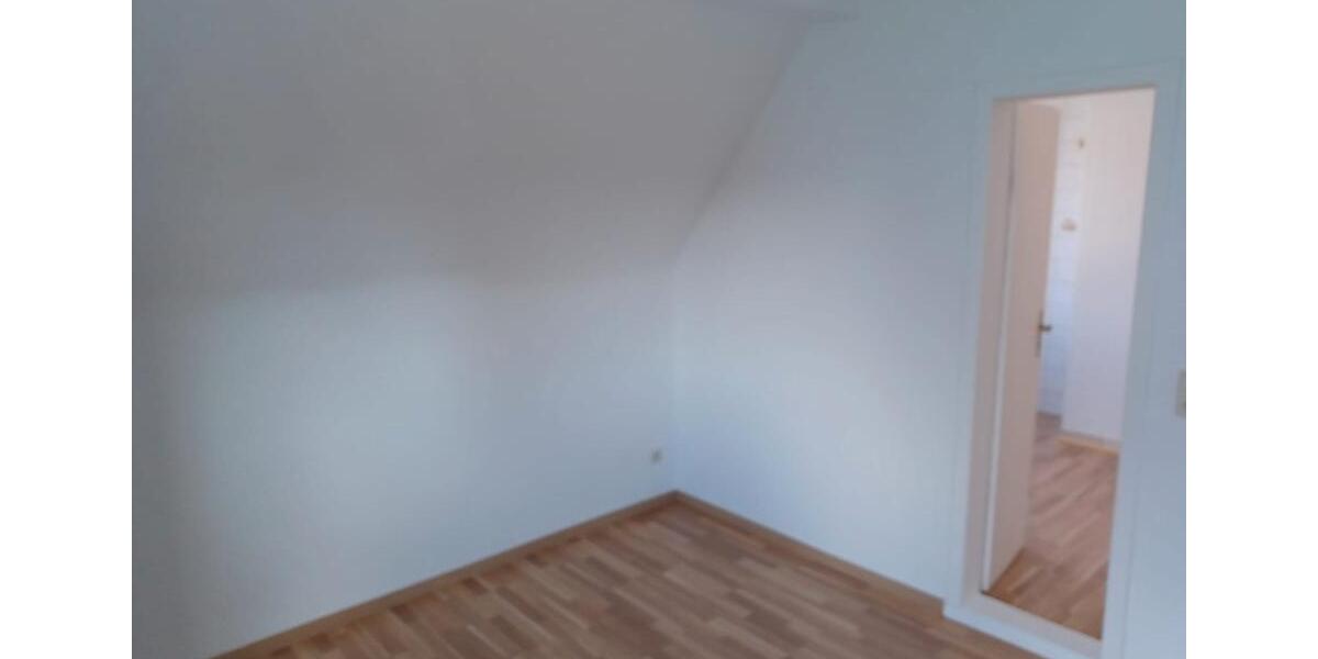 Dachgeschoßwohnung Nordhausen - 3 Zimmer, 52 m&sup2;, 370&euro; | Angebot:26530780