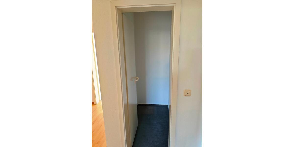 Etagenwohnung Ballenstedt - 3 Zimmer, 75 m&sup2;, 450&euro; | Angebot:24785375