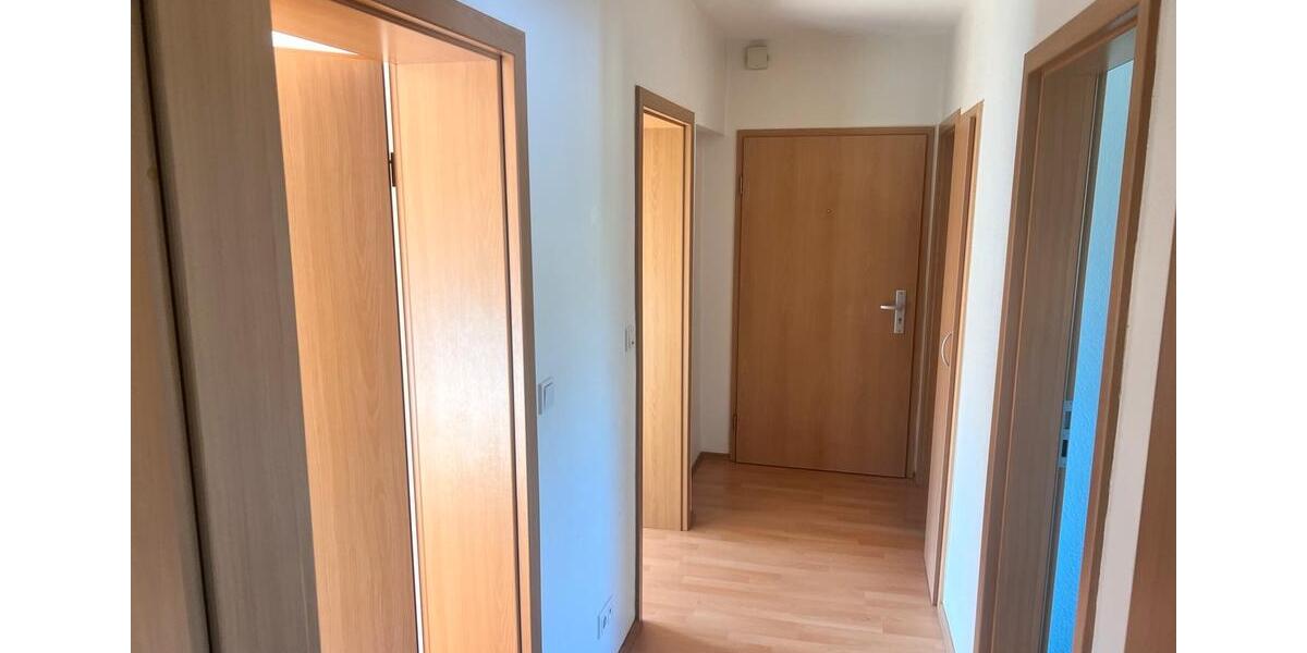 Etagenwohnung Gummersbach - 3 Zimmer, 61 m&sup2;, 700&euro; | Angebot:24838024