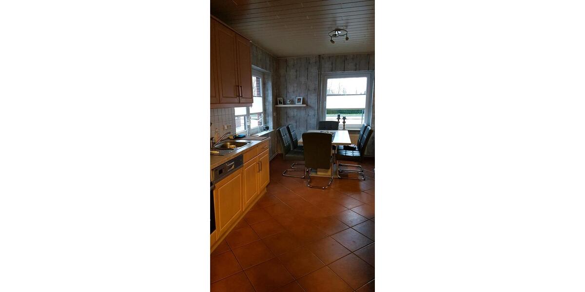 Einfamilienhaus Weener - 5 Zimmer, 120 m&sup2;, 700&euro; | Angebot:24878283