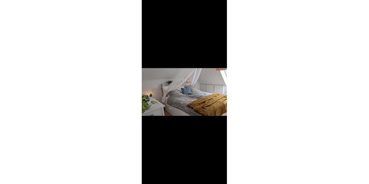 Dachgeschoßwohnung Odenthal - 3 Zimmer, 70 m&sup2;, 1.100&euro; | Angebot:27595595