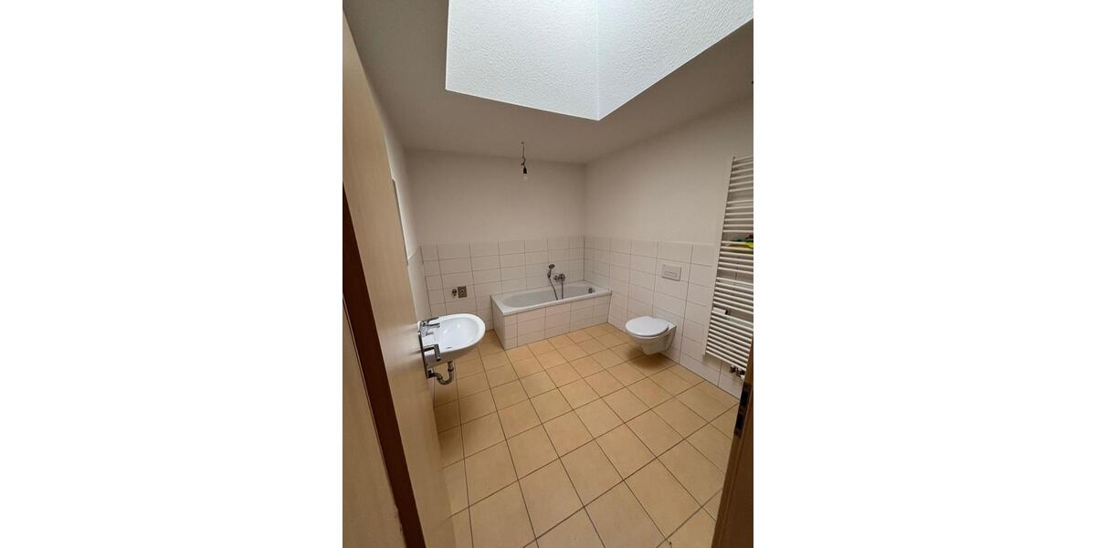 Etagenwohnung Lommatzsch - 2 Zimmer, 50 m&sup2;, 420&euro; | Angebot:26537511