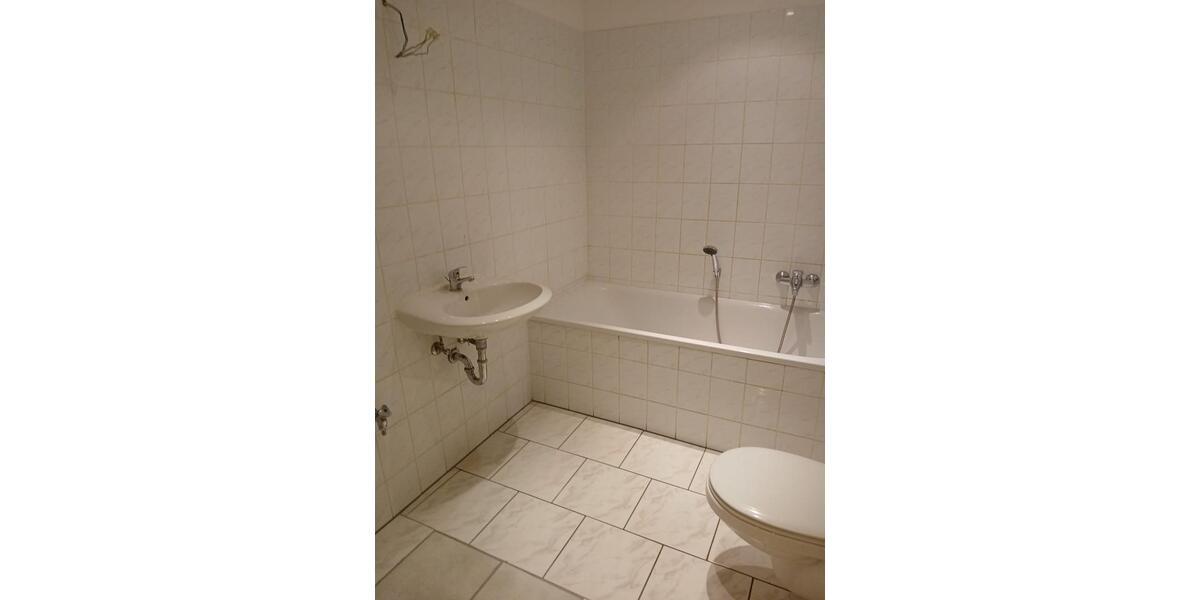 Etagenwohnung Görlitz - 3 Zimmer, 75 m&sup2;, 530&euro; | Angebot:26635355