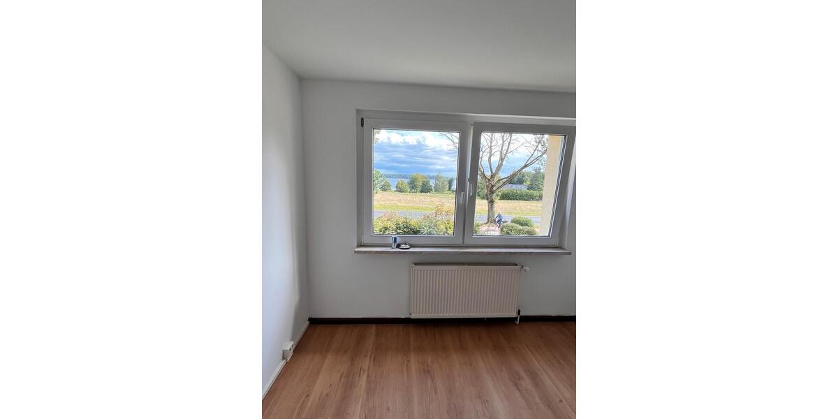 Etagenwohnung Waren (Müritz) - 2 Zimmer, 50 m&sup2;, 410&euro; | Angebot:25938788