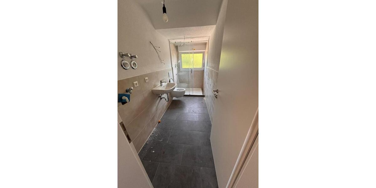 Dachgeschoßwohnung Allmersbach im Tal - 4 Zimmer, 75 m&sup2;, 1.100&euro; | Angebot:26383065