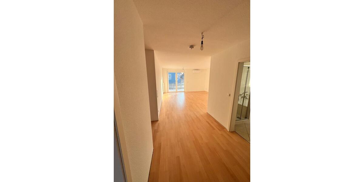 Etagenwohnung Karlsruhe Knielingen - 3 Zimmer, 89 m&sup2;, 1.350&euro; | Angebot:26495367