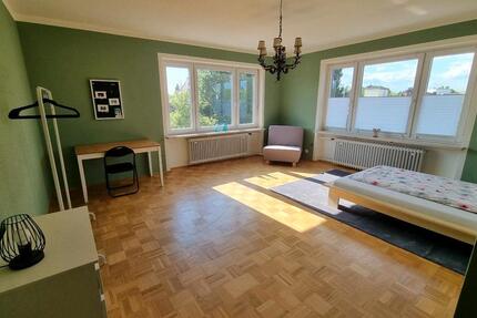 Helles 26m² WG Zimmer zentral in RO 1 zimmer