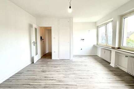 Wohnung zum Mieten in Duisburg Neudorf-Süd 345 € 29 m²