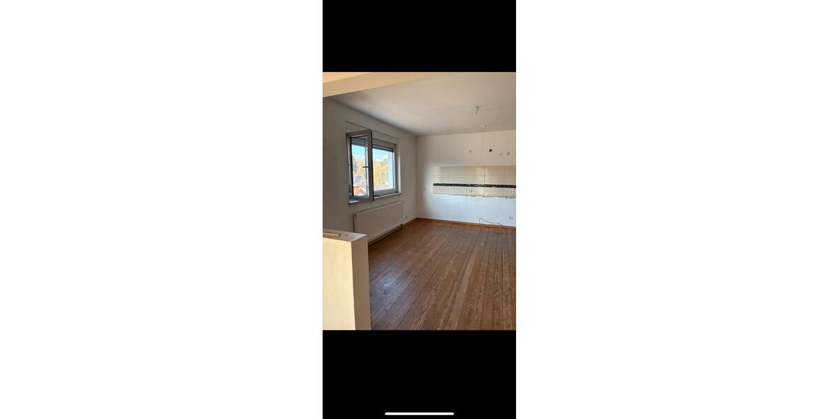 Etagenwohnung Schiffweiler - 2 Zimmer, 65 m&sup2;, 450&euro; | Angebot:25988098