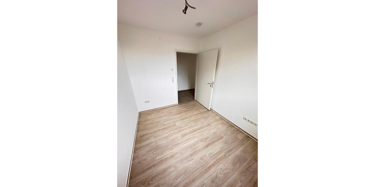 Etagenwohnung Korbach - 4 Zimmer, 115 m&sup2;, 1.150&euro; | Angebot:23246522