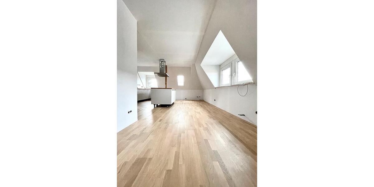 Dachgeschoßwohnung Bielefeld Stieghorst - 2.5 Zimmer, 47 m&sup2;, 920&euro; | Angebot:26690666