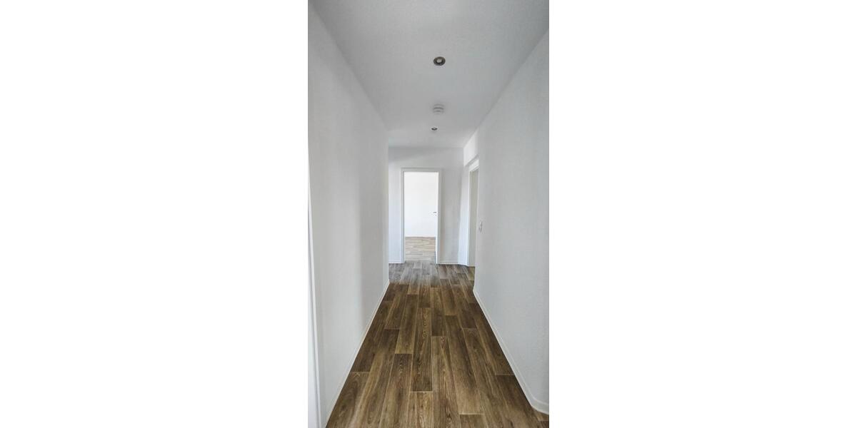 Etagenwohnung Staßfurt Löderburg - 3 Zimmer, 67 m&sup2;, 469&euro; | Angebot:19859538