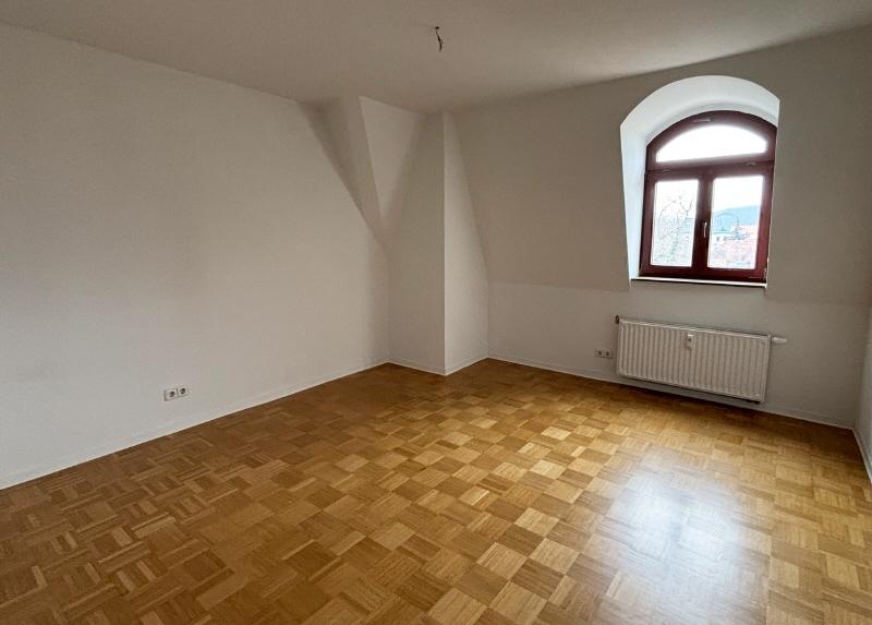 Etagenwohnung Pirna - 3 Zimmer, 80 m&sup2;, 718&euro; | Angebot:25904347